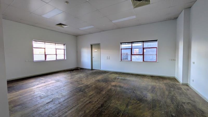 Click to view all images 113-115 Denmark Street Kew VIC 3101 - Image 3