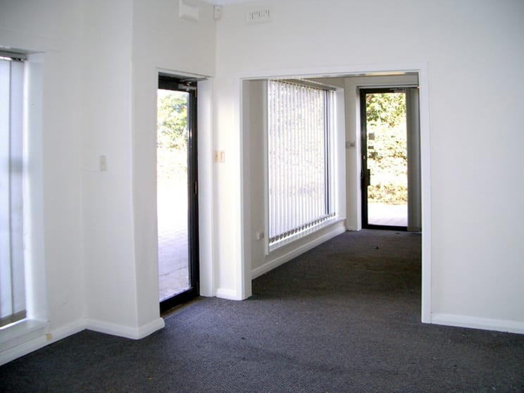Click to view all images 3 Bennet Avenue Melrose Park SA 5039 - Image 3