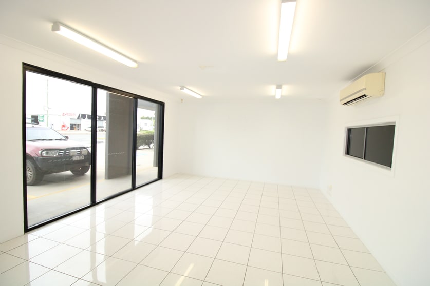 Click to view all images 8/70 Connors Road Paget QLD 4740 - Image 3