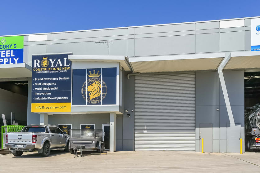 Click to view all images 2/19 Rodeo Road Gregory Hills NSW 2557 - Image 2