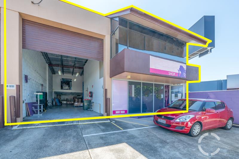 Click to view all images 2/88 Logan Road Woolloongabba QLD 4102 - Image 2