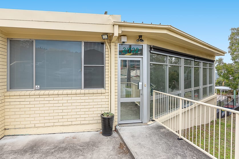 2/122 Garden Grove Parade Adamstown NSW 2289 - Image 2