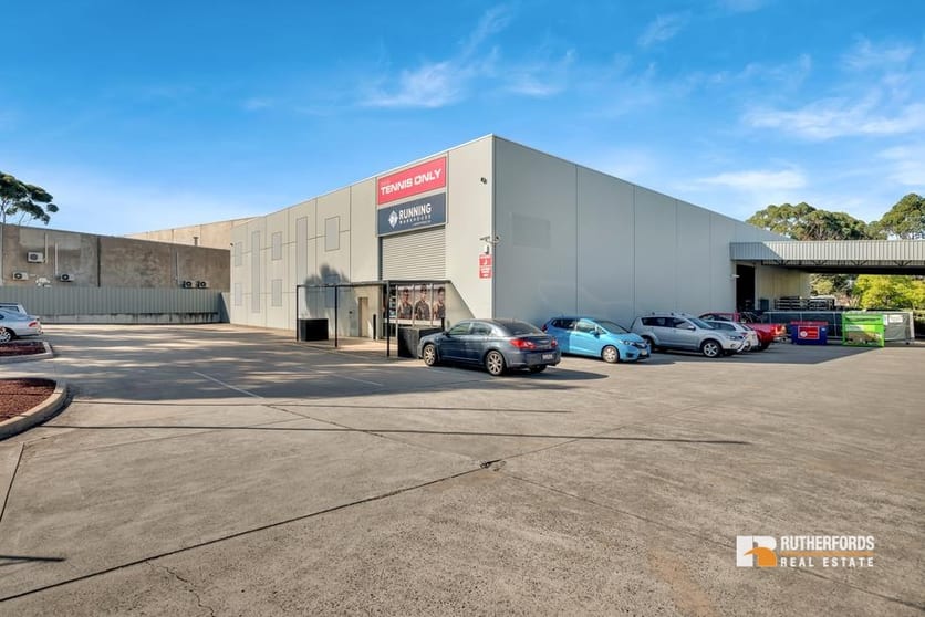 Click to view all images 9 Elata Drive Tullamarine VIC 3043 - Image 1