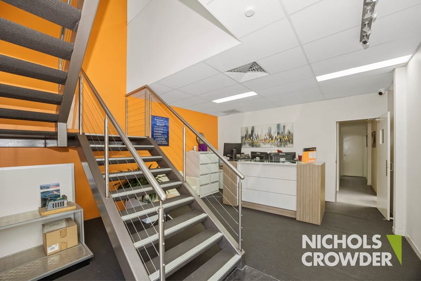 Click to view all images 4/1-7 Friars Road Moorabbin VIC 3189 - Image 3