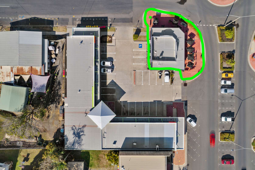 Click to view all images shop 6/15 James Street Yeppoon QLD 4703 - Image 3