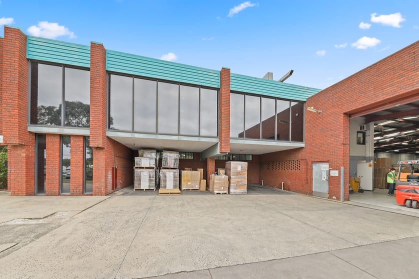 Click to view all images 64 Duerdin Street Clayton VIC 3168 - Image 2
