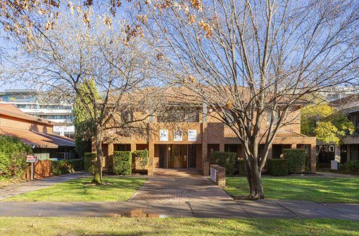 Click to view all images Level 1 Suite 2/15 Torrens Street Braddon ACT 2612 - Image 1