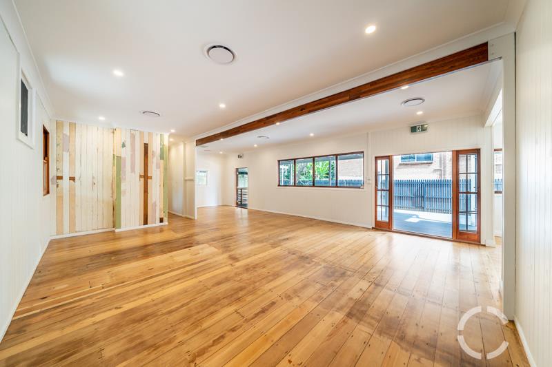 Click to view all images 2/462 Montague Road West End QLD 4101 - Image 2