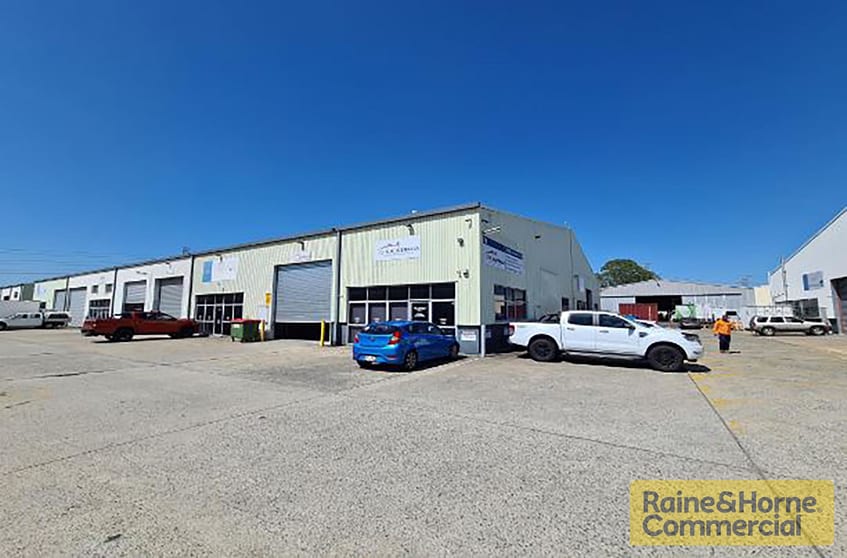 Click to view all images 2B/919-925 Nudgee Road Banyo QLD 4014 - Image 1