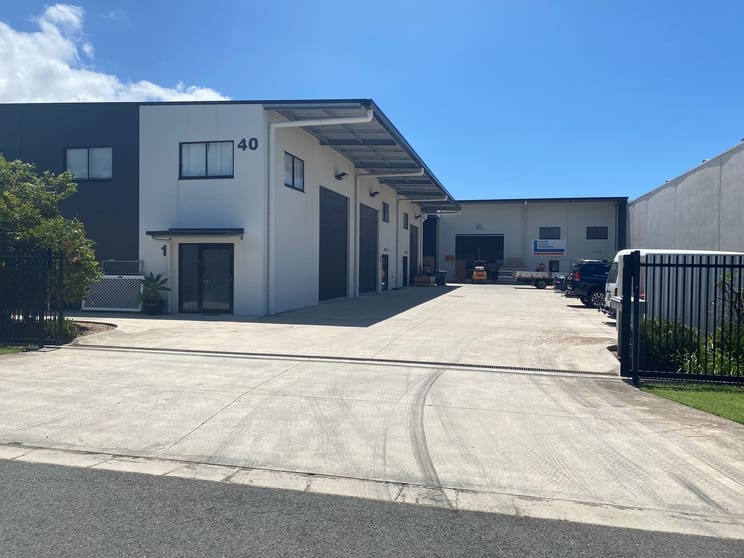 3/40 Lysaght Street Coolum Beach QLD 4573 - Image 1