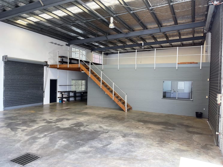 Click to view all images 3/5 Parkside Drive Tweed Heads South NSW 2486 - Image 3