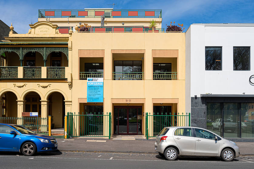 Click to view all images 19-21 Argyle Place South Carlton VIC 3053 - Image 1