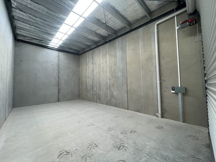 Click to view all images 14/23-25 Jordan Close Altona VIC 3018 - Image 2