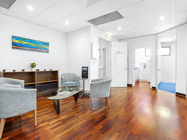 Click to view all images 9/1A Main Street Mornington VIC 3931 - Image 3