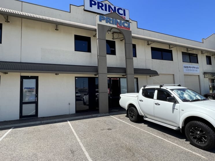 Click to view all images 2/1 Mulgul Road Malaga WA 6090 - Image 1