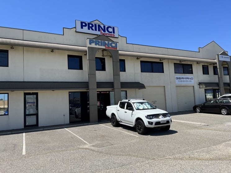 Click to view all images 2/1 Mulgul Road Malaga WA 6090 - Image 3
