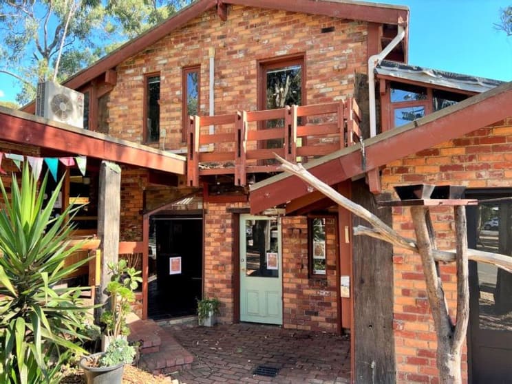 Click to view all images Shop 4, 850 Heidelberg-Kinglake Road Hurstbridge VIC 3099 - Image 2