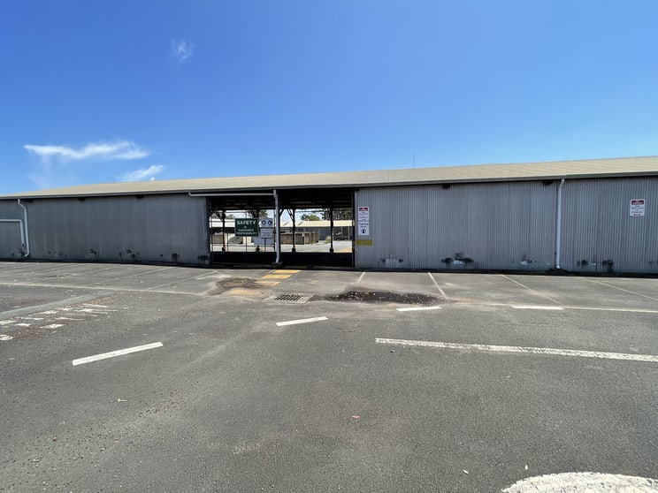 Click to view all images Bay 40/177-185 Anzac Avenue Harristown QLD 4350 - Image 2