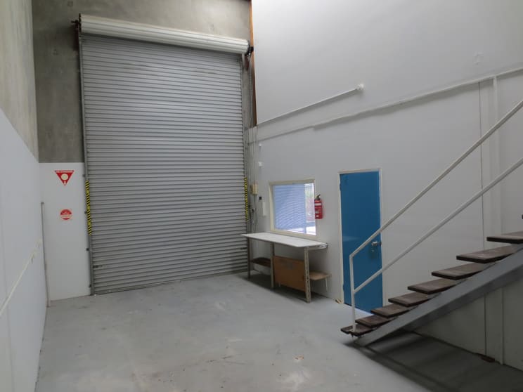 Click to view all images 7/1-3 Steel Street Capalaba QLD 4157 - Image 3