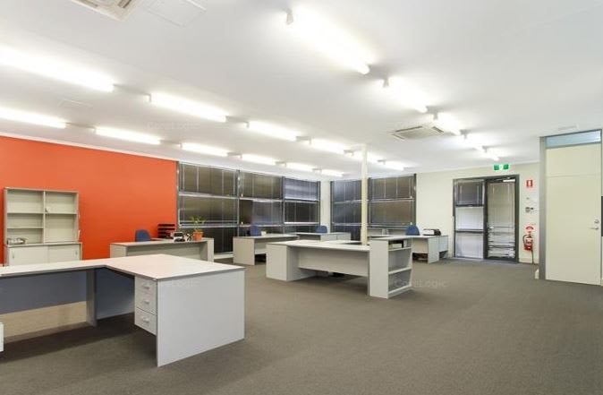 Click to view all images 118 Auburn Street Wollongong NSW 2500 - Image 2