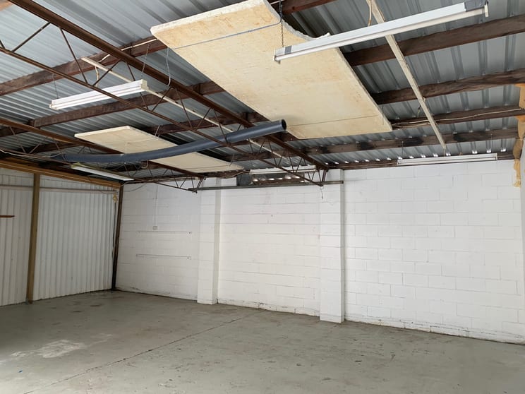 Click to view all images 2/414 The Entrance Road Long Jetty NSW 2261 - Image 2