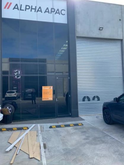 Click to view all images Unit 2/10 Cawley Road Yarraville VIC 3013 - Image 1