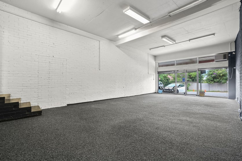 Click to view all images 178 Fox Valley Road Wahroonga NSW 2076 - Image 1