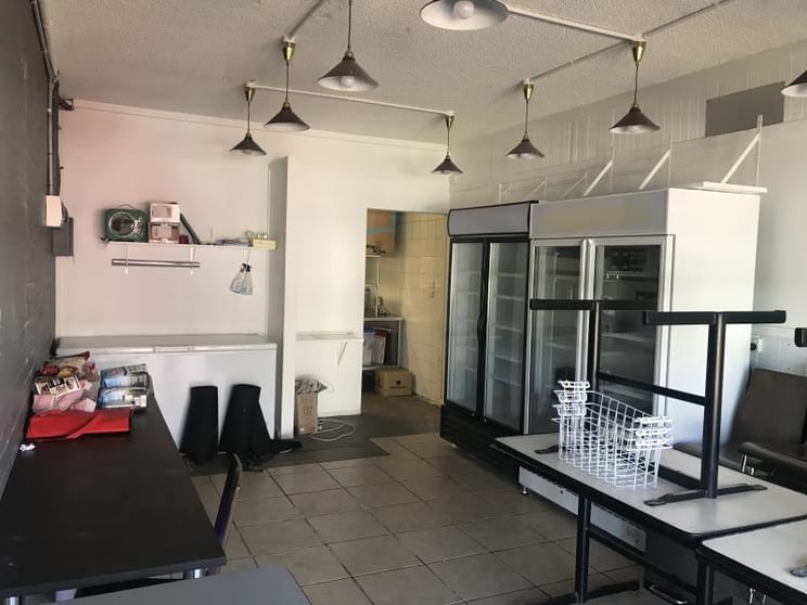 Click to view all images Ground Shop/118 Mawson Place Mawson ACT 2607 - Image 1