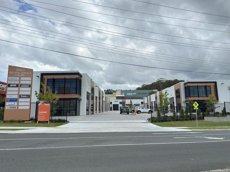 Click to view all images 14/90 Kortum Drive Burleigh Heads QLD 4220 - Image 2
