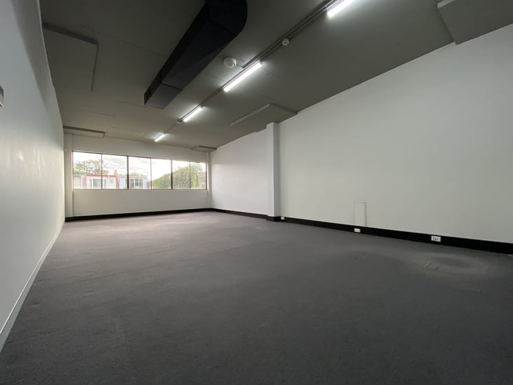 Click to view all images Suite 10/110 Botany Road Alexandria NSW 2015 - Image 3