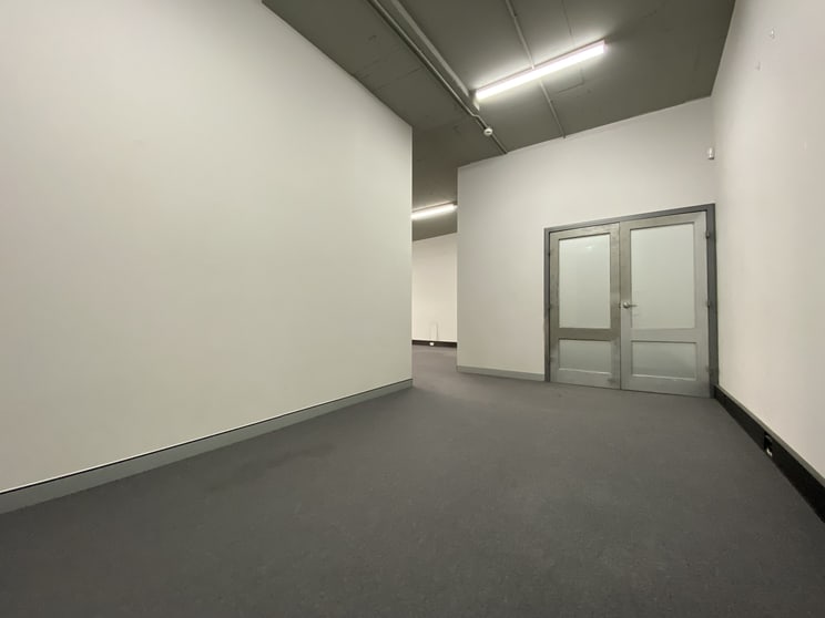Click to view all images Suite 10/110 Botany Road Alexandria NSW 2015 - Image 2