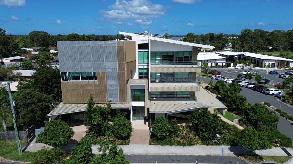 Click to view all images 3/15 Rowe Street Caboolture QLD 4510 - Image 2