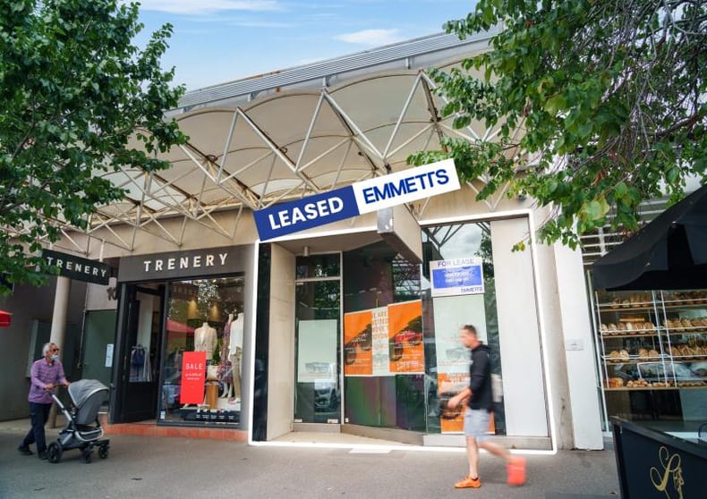Click to view all images 101-105 Dundas Place Albert Park VIC 3206 - Image 1