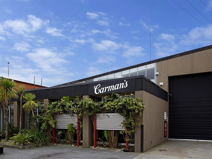 Click to view all images 4 Bricker Street Cheltenham VIC 3192 - Image 1