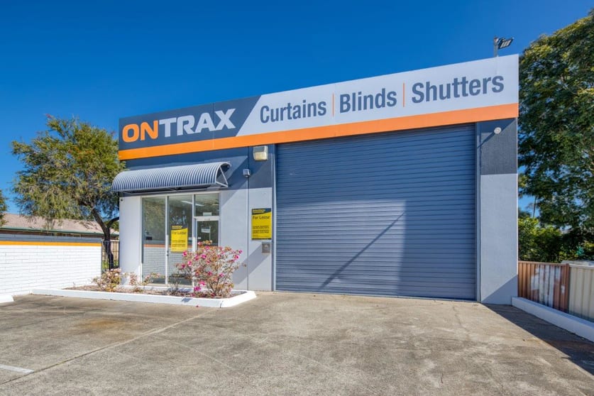 2/133 Redland Bay Road Capalaba QLD 4157 - Image 2