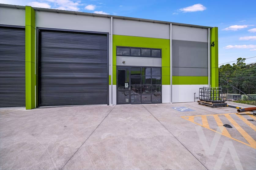 Click to view all images Unit 4/53 Elwell Close Beresfield NSW 2322 - Image 1