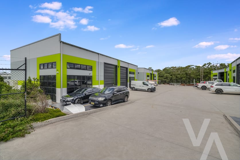 Click to view all images Unit 4/53 Elwell Close Beresfield NSW 2322 - Image 3