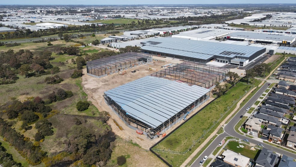 Click to view all images 35 - 45 Bend Road Keysborough VIC 3173 - Image 2