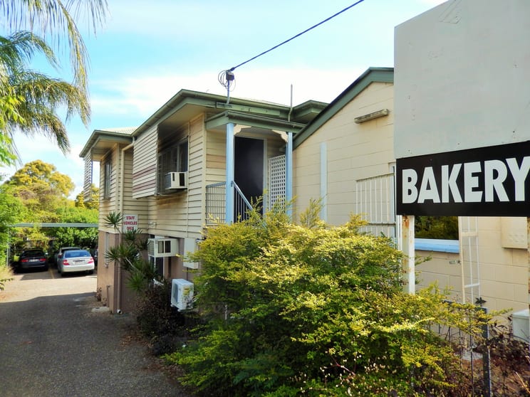 Click to view all images 2/65 Blackstone Road Eastern Heights QLD 4305 - Image 2