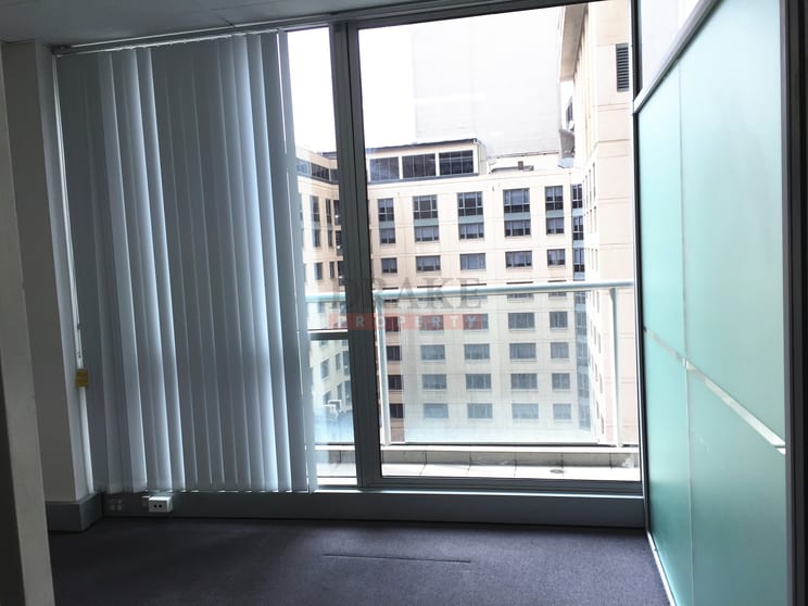 Click to view all images 1607/87 Liverpool Street Sydney NSW 2000 - Image 3
