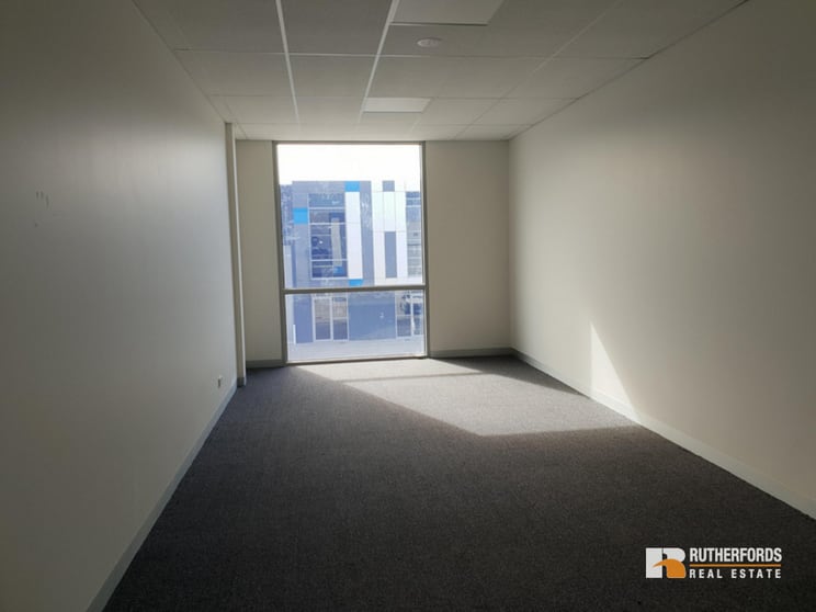 Click to view all images 26/25 Trafalgar Road Epping VIC 3076 - Image 3
