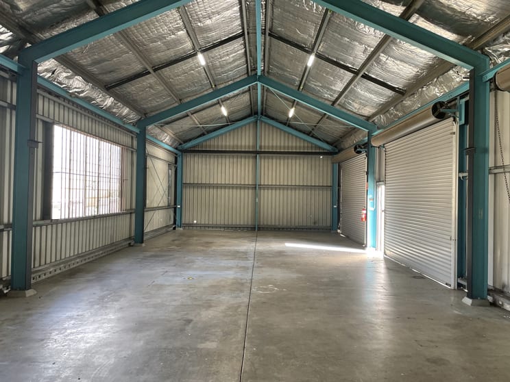 Click to view all images 4/299 Morayfield Road Morayfield QLD 4506 - Image 2