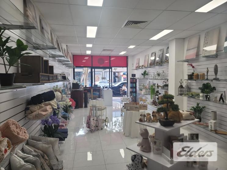 Click to view all images 417 Logan Road Greenslopes QLD 4120 - Image 2