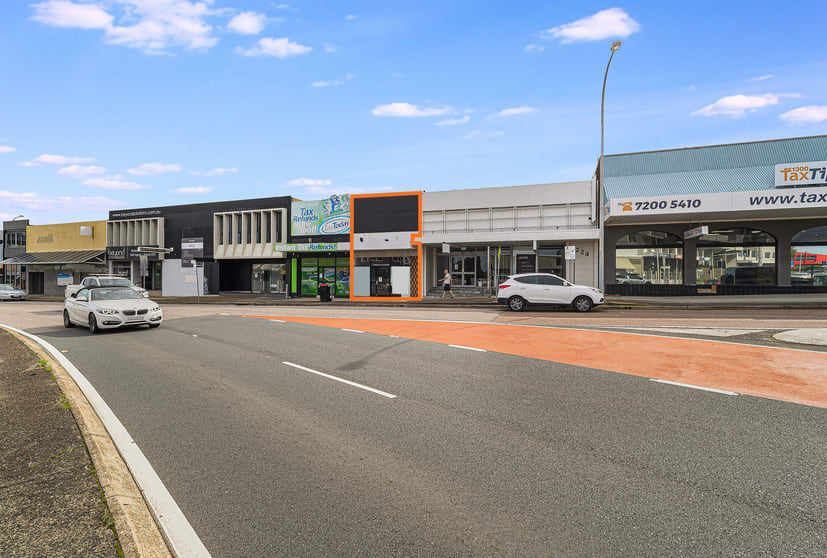 Click to view all images Suite 2/222 Pacific Highway Charlestown NSW 2290 - Image 2