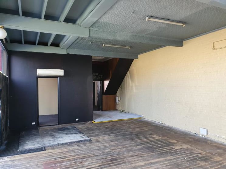 Click to view all images 242 Elizabeth Street North Hobart TAS 7000 - Image 3