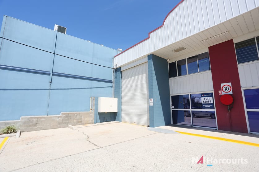 Click to view all images 7/2 Pinacle Street Brendale QLD 4500 - Image 2