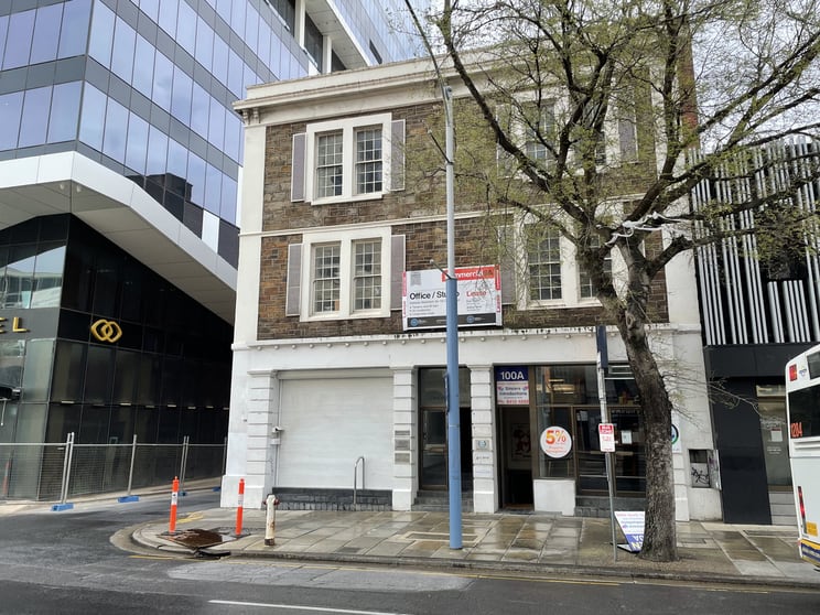 Click to view all images Level 1/98-100 Currie Street Adelaide SA 5000 - Image 1