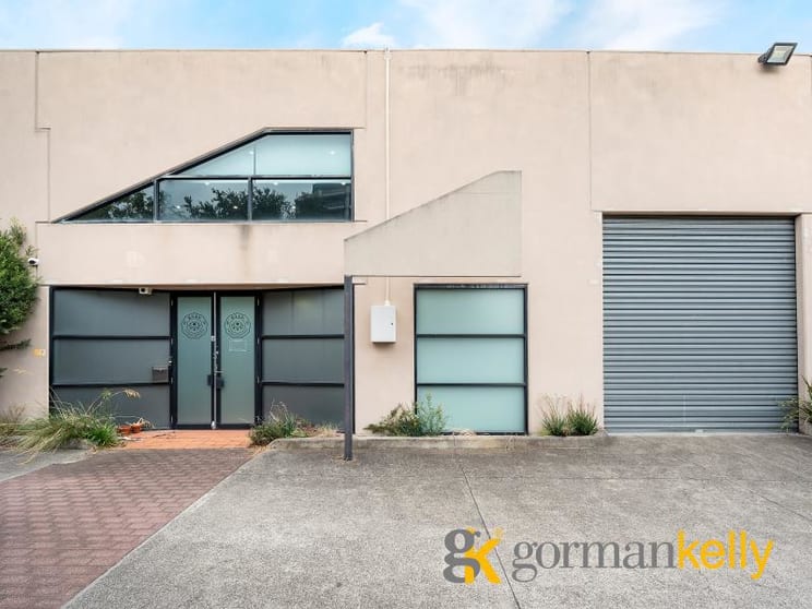 Click to view all images Unit 4/3 Wellington Street Kew VIC 3101 - Image 1