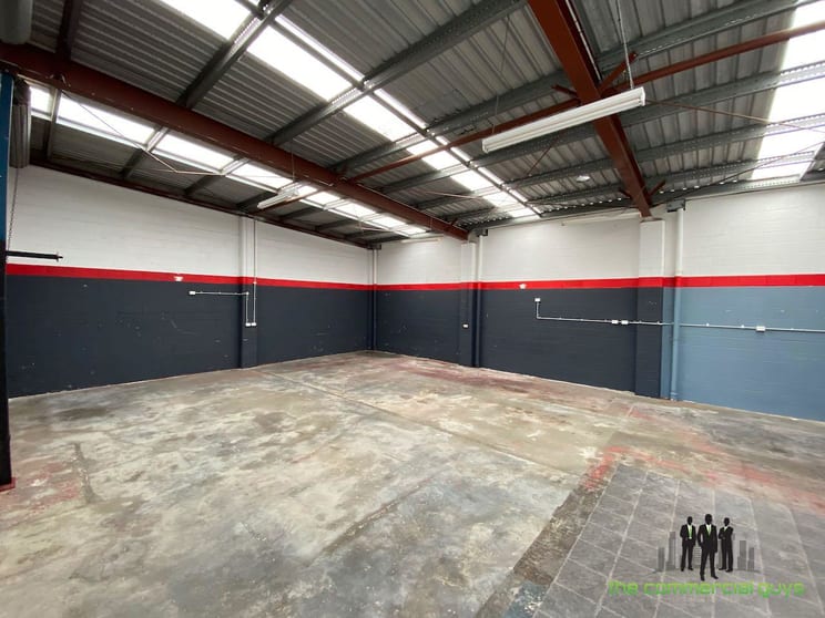 Click to view all images 4/13 Industry Dr Caboolture QLD 4510 - Image 3