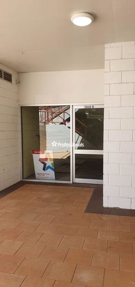 Unit 6, 81 Dempster Street Esperance WA 6450 - Image 1